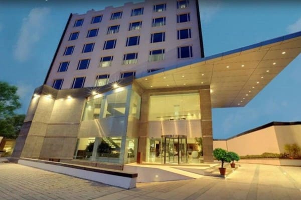 Escorts Service Near Hotel The Pride Langford Gardens Bangalore